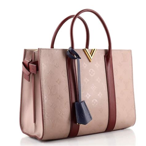 louis vuitton monogram very tote.